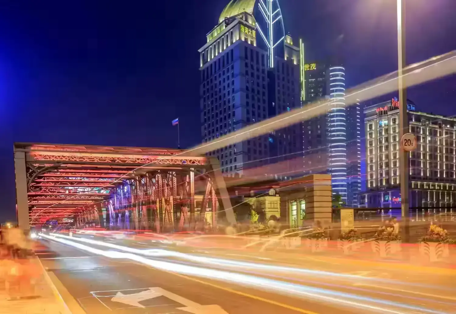 Professional experts helping with Dubai company formation and activity selection