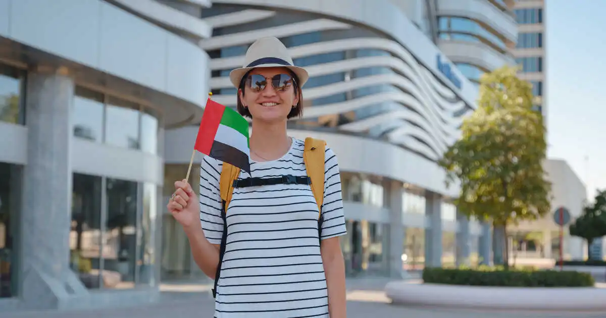 Using Salama AI platform for 20-second residency visa renewal in Dubai 2026