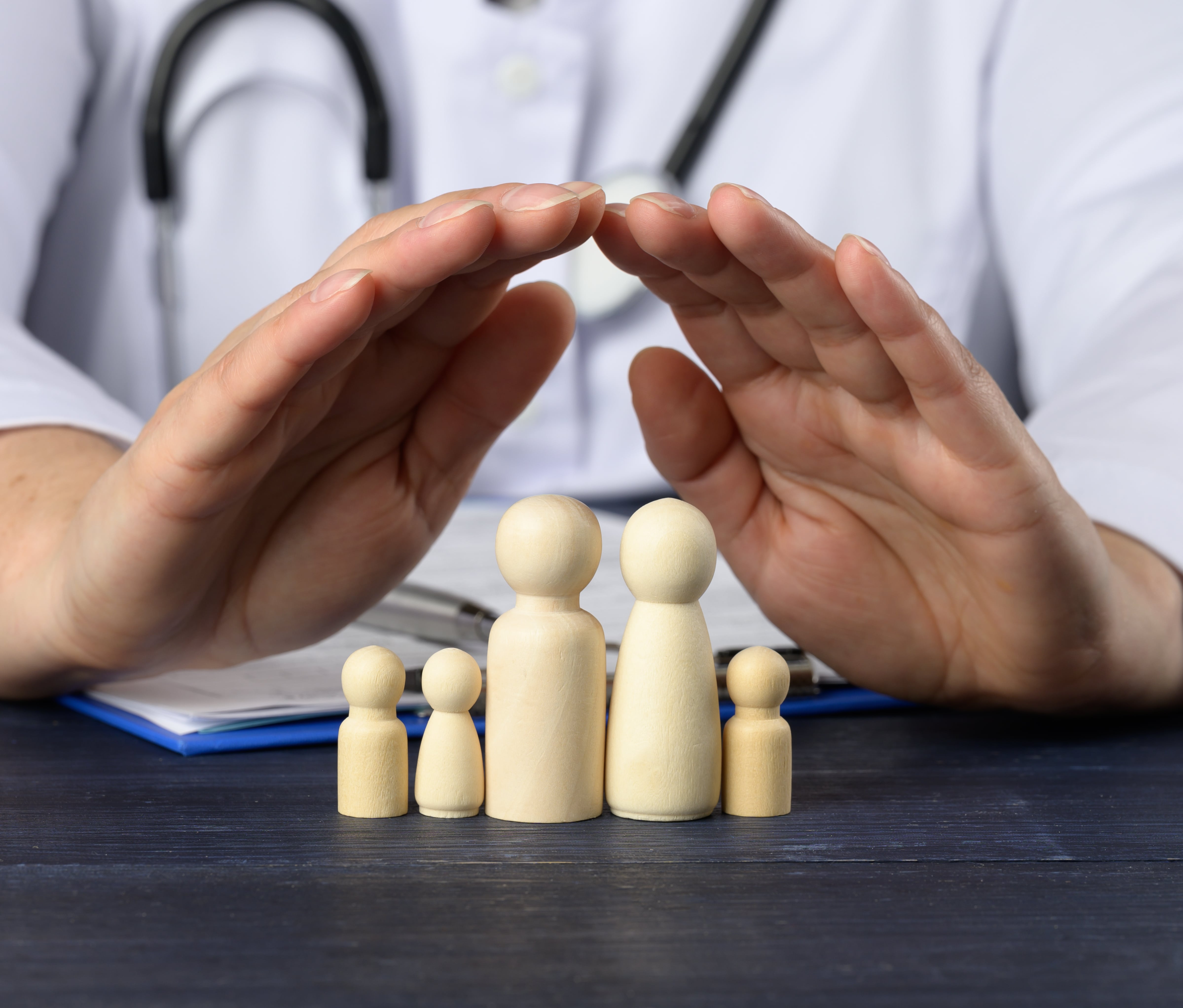 Dubai Health Insurance Plans: Complete Guide for Businesses & Expats (2025)