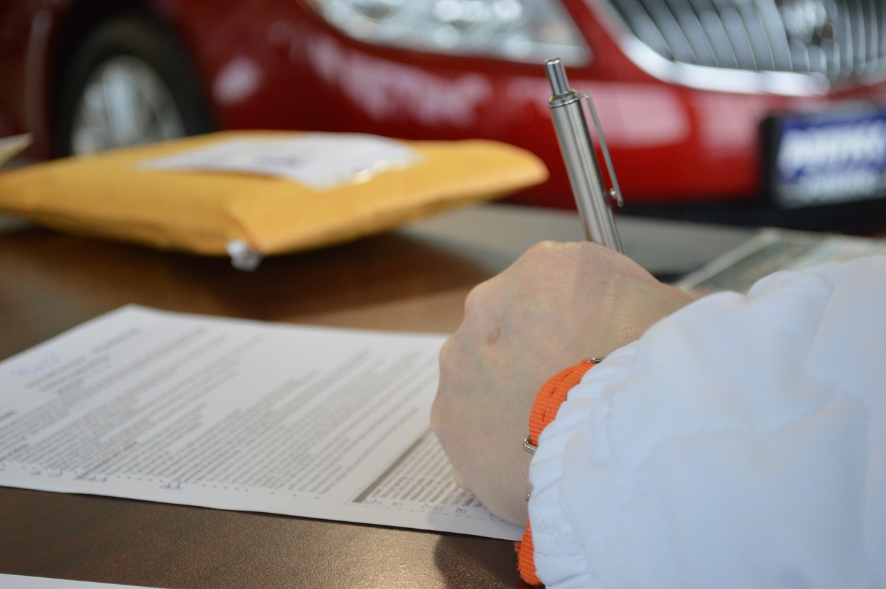 Commercial Vehicle Financing: A Complete Guide for Businesses | BizVibez