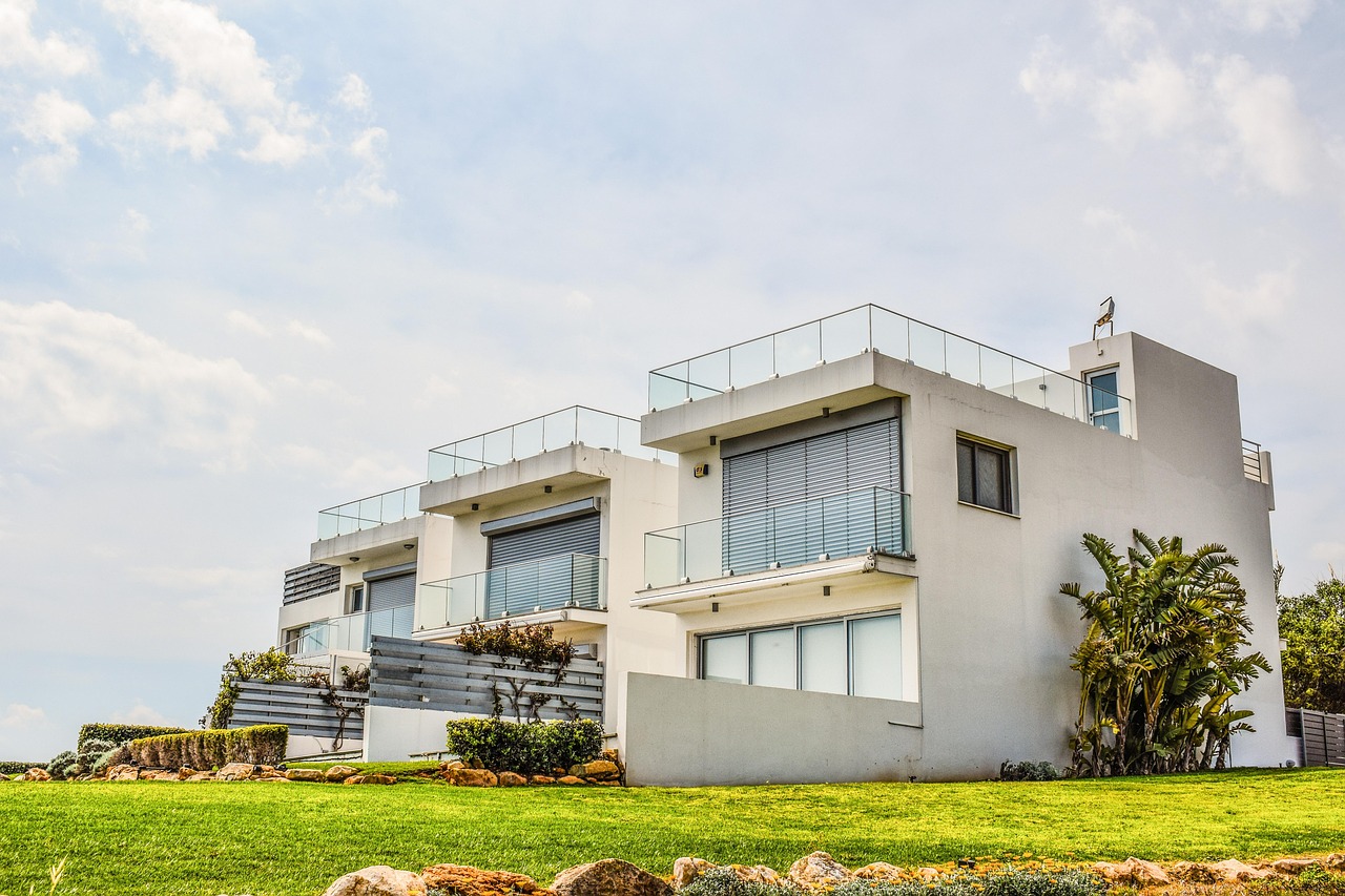 UAE Residence Visa Renewal Process 2025: Step-by-Step Guide